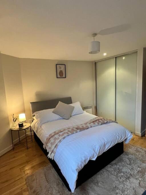 Chic 1 Bed Centrally Located Apartment - Birmingham Jq Exteriör bild